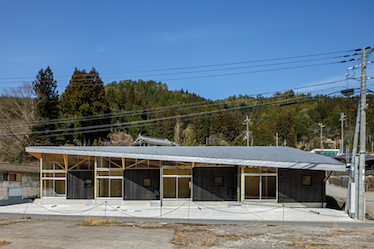 『黒滝村移住促進住宅（こもれび）』の竣工写真をworksにアップしました。
