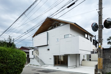 『Extend House』の竣工写真をworksにアップしました。