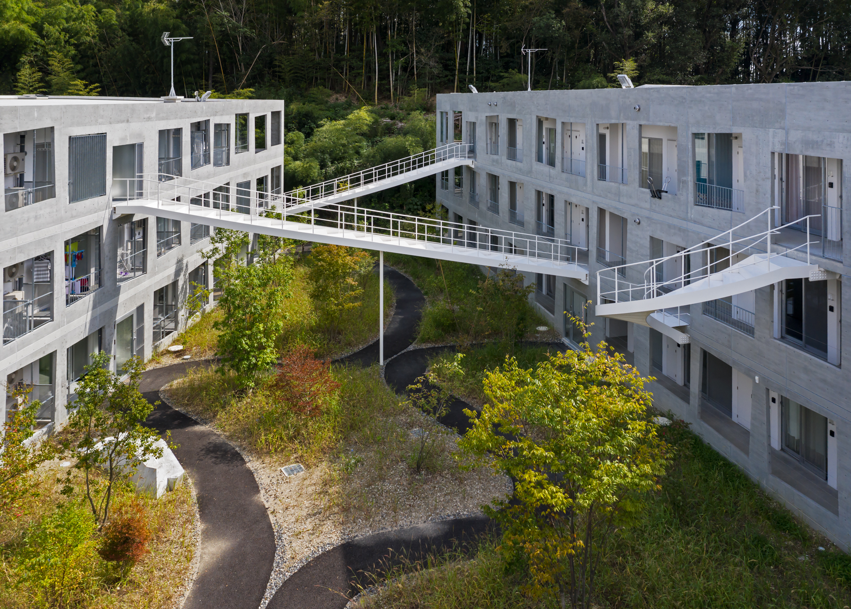 成安造形大学アパートメント　YOHAKU