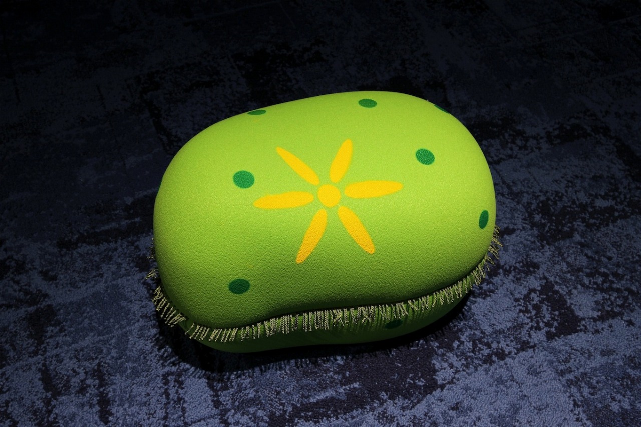 マイクロワールドシアターチェア